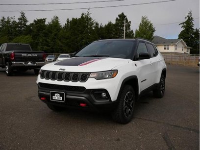 New 2025 Jeep Compass Trailhawk w/ Sun and Sound Group