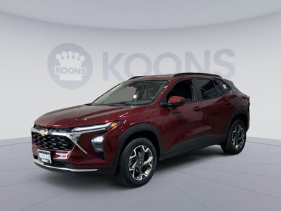New 2025 Chevrolet Trax LT w/ Driver Confidence Package