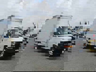 Used 2021 GMC Savana 3500 Extended w/ Power Convenience Package