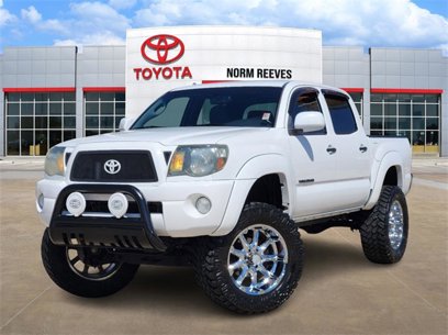 Used 2011 Toyota Tacoma PreRunner w/ TRD Off-Road Pkg w/JBL Audio