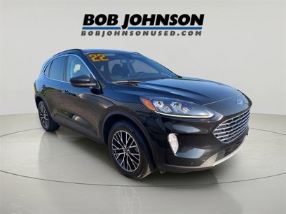 Used 2022 Ford Escape Titanium w/ Class II Trailer Tow Package