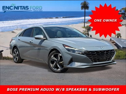 Used 2021 Hyundai Elantra Limited w/ Preferred Accessory Package