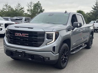 Used 2025 GMC Sierra 1500 Elevation w/ Preferred Package