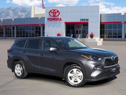 Used 2024 Toyota Highlander LE
