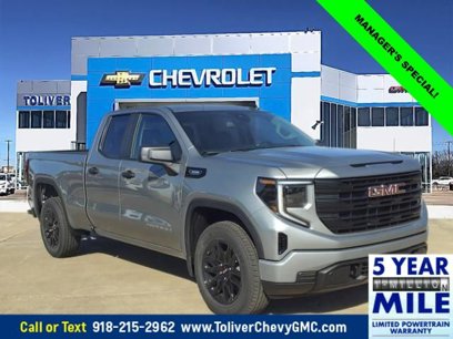New 2025 GMC Sierra 1500 Pro w/ Graphite Edition