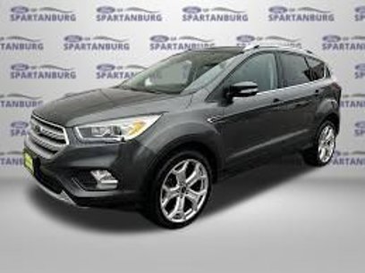 Used 2019 Ford Escape Titanium w/ U9j03 - Titanium Tow Package