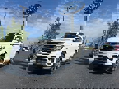 New 2024 Ford Expedition XLT
