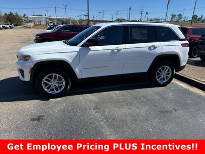 New 2025 Jeep Grand Cherokee Laredo X