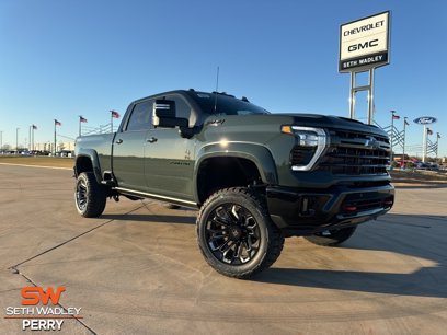 New 2025 Chevrolet Silverado 2500 LTZ w/ Trail Boss Package