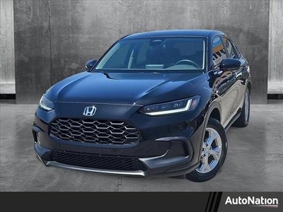 Used 2025 Honda HR-V LX