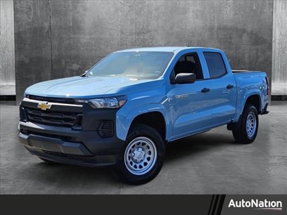 New 2025 Chevrolet Colorado W/T w/ WT Convenience Package II