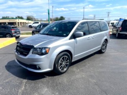 Used 2018 Dodge Grand Caravan SXT w/ Driver Convenience Group