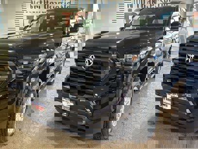 New 2025 Toyota Tacoma SR5