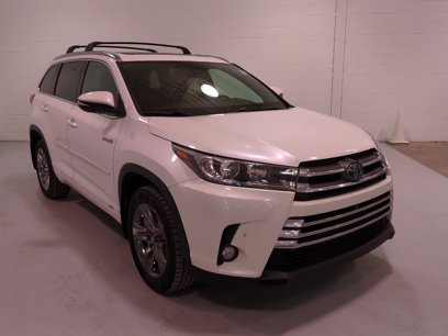 Used 2018 Toyota Highlander Limited Platinum