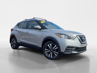Used 2019 Nissan Kicks SV w/ Exterior Package