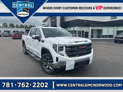 New 2025 GMC Sierra 1500 SLT w/ SLT Premium Plus Package