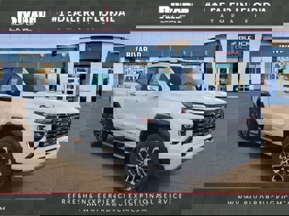 New 2025 GMC Canyon Denali