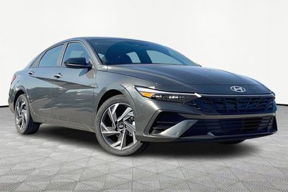 New 2025 Hyundai Elantra Sport