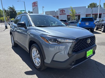 New 2025 Toyota Corolla Cross LE