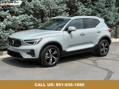 Used 2024 Volvo XC40 B5 Core