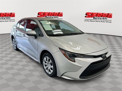 Used 2025 Toyota Corolla LE w/ Convenience Package