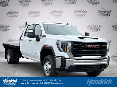 New 2025 GMC Sierra 3500 Pro w/ Convenience Package
