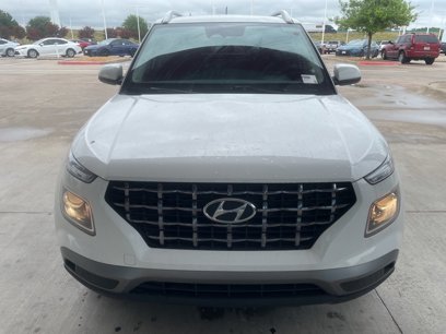 Used 2023 Hyundai Venue SEL