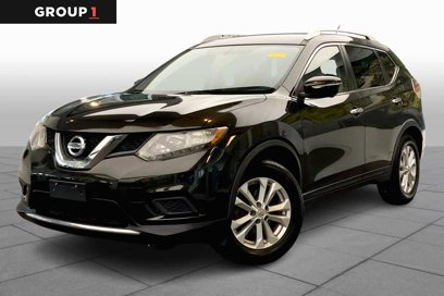 Used 2015 Nissan Rogue SV