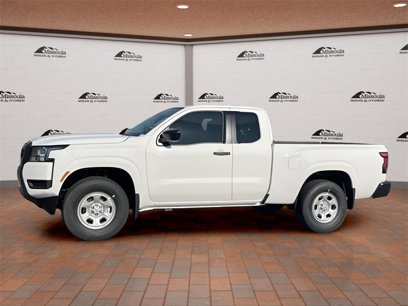 New 2025 Nissan Frontier S