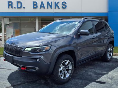 Used 2019 Jeep Cherokee Trailhawk w/ Comfort/Convenience Group
