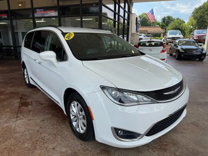 Used 2017 Chrysler Pacifica Touring-L