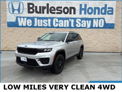 Used 2025 Jeep Grand Cherokee Laredo