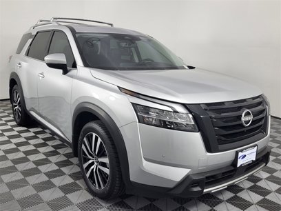 Certified 2023 Nissan Pathfinder Platinum w/ Black Appearance Package