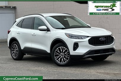 New 2025 Ford Escape SE