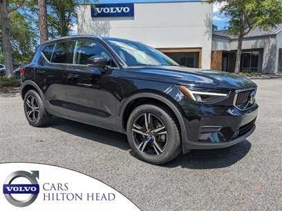 Certified 2025 Volvo XC40 B5 Core