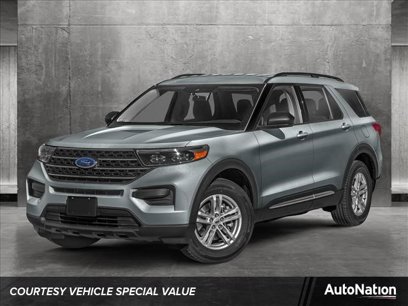 New 2024 Ford Explorer XLT w/ Equipment Group 202A