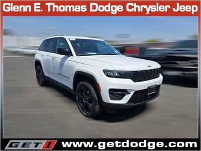 New 2025 Jeep Grand Cherokee Laredo