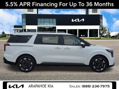 New 2025 Kia Carnival EX