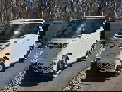 New 2025 Volkswagen ID. Buzz Pro S