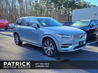 New 2025 Volvo XC90 T8 Plus w/ Protection Package Premier