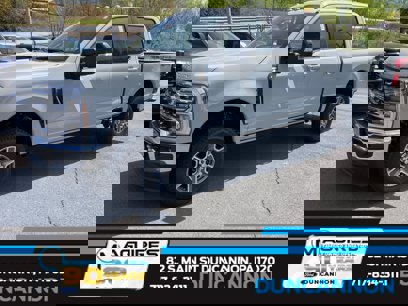 New 2025 Ford F250 Lariat w/ Lariat Ultimate Package