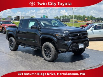 New 2025 Toyota Tacoma SR5