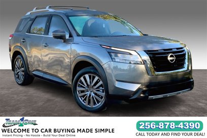 Used 2023 Nissan Pathfinder SL w/ SL Premium Package