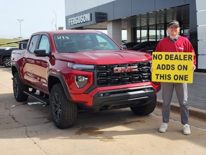 New 2025 GMC Canyon Elevation w/ Convenience Package
