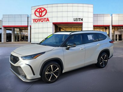 Certified 2022 Toyota Highlander XSE