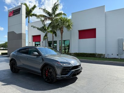 Used 2022 Lamborghini Urus