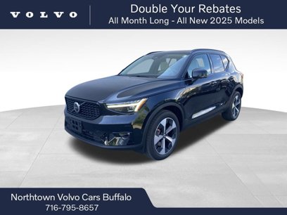 New 2025 Volvo XC40 B5 Plus w/ Protection Package Premier