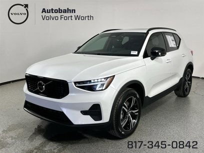 New 2026 Volvo XC40 B4 Core