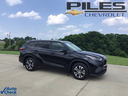 Used 2023 Toyota Highlander XLE