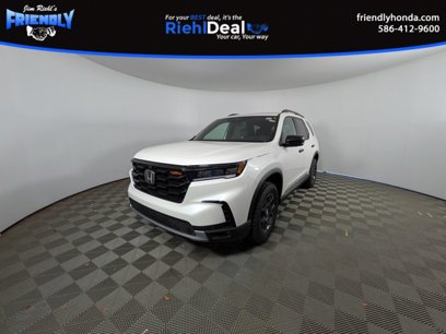 New 2025 Honda Pilot TrailSport